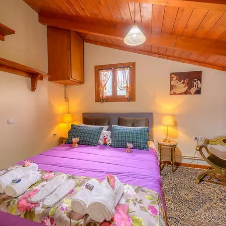 Snow Captain * Arachova